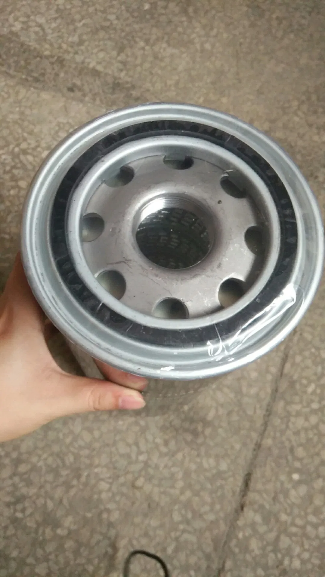 China Supplier Screw Air Compressor Spare Parts Wd13145 W13145 Oil Filter